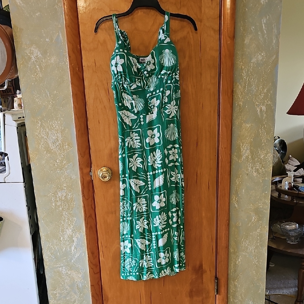 SO Green and White Floral Maxi Dress